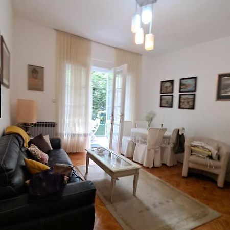 Apartman Jaki Загреб Екстериор снимка